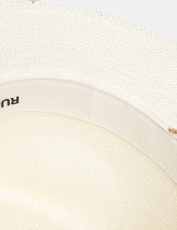 Palarie Ruslan Baginskiy, crem