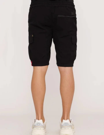 Pantaloni scurti ALPHA INDUSTRIES, negru