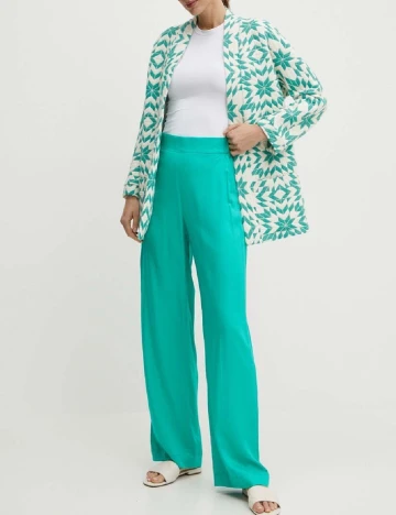 Jacheta la petite francaise, verde