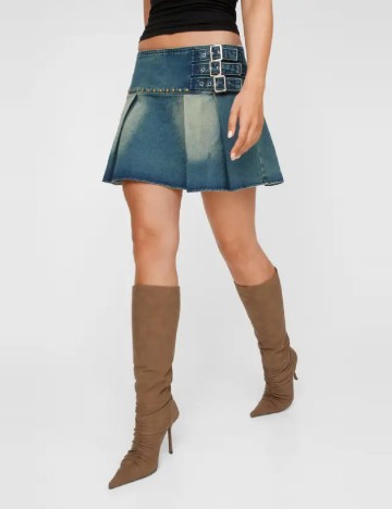 
						Cizme Nasty Gal, maro