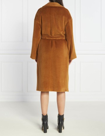 Palton Marella, maro