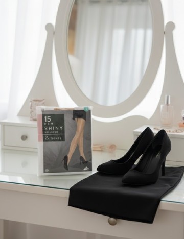 
						Set ciorapi 2 perechi C&A, crem