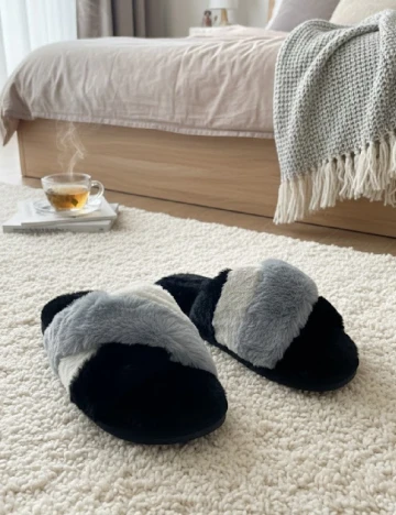 Papuci de Casa ACTION, negru