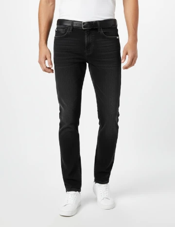 Blugi Bershka, negru