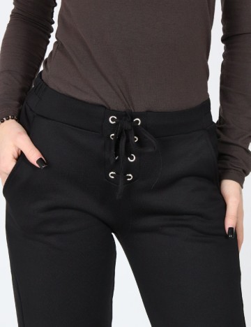 Pantaloni Bershka, negru
