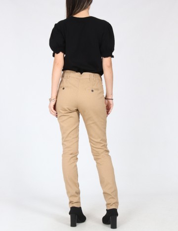 Pantaloni Bershka, maro