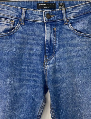 Blugi Bershka, albastru