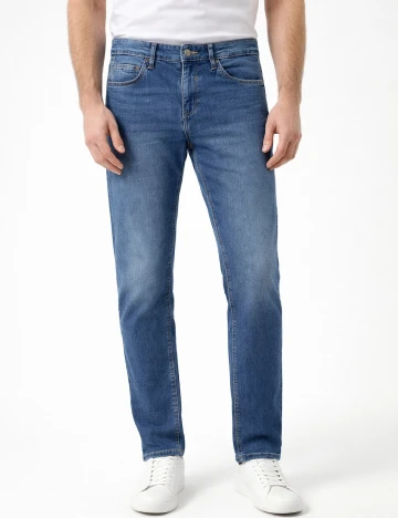 Blugi Bershka, albastru