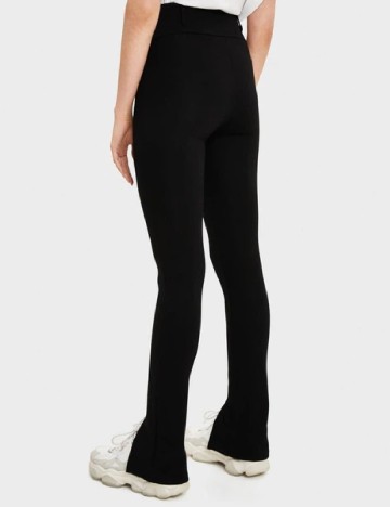 Pantaloni Bershka, negru