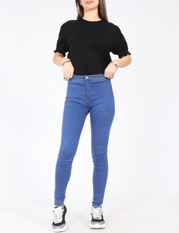 Blugi Bershka, albastru