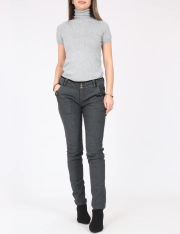 Pantaloni Bershka, gri