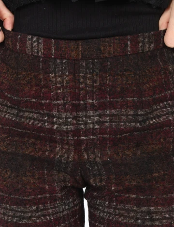 Pantaloni Uterqüe, mix culori