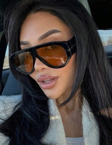 
						Ochelari de soare SHEIN, negru