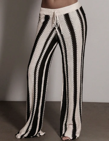 Pantaloni SHEIN, bej/negru