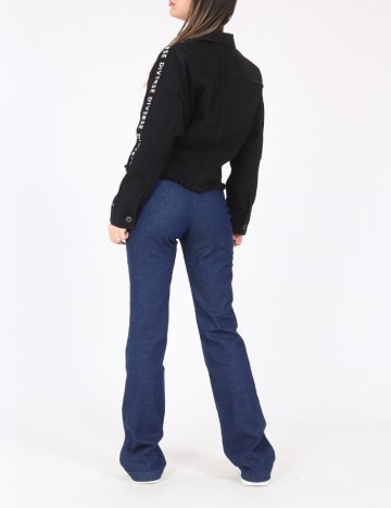 Jacheta Bershka, negru