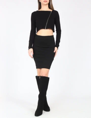 Fusta Bershka, negru