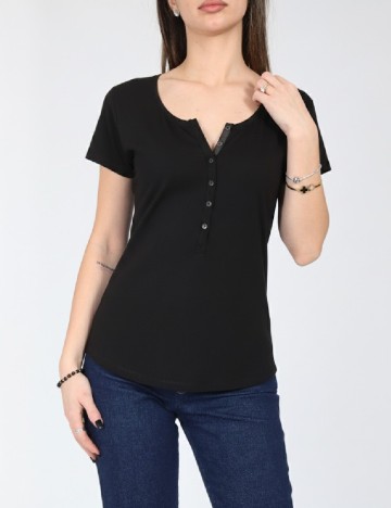 
						Tricou Bershka, negru