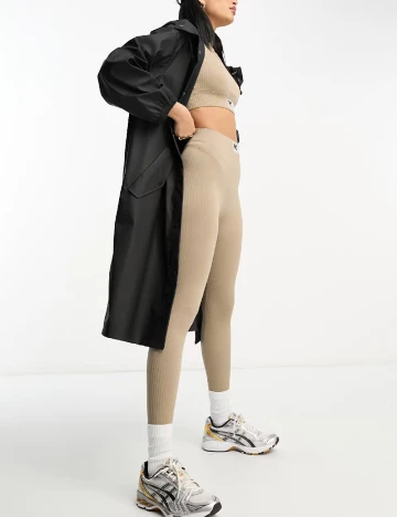 Jacheta de ploaie ASOS, negru