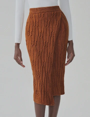 Fusta SHEIN, caramiziu