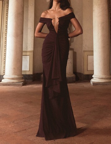 
						Rochie lunga PrettyLittleThing, pruna