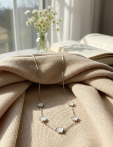 Colier SHEIN, argintiu