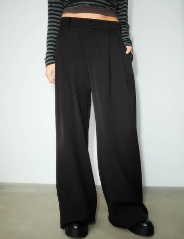 Pantaloni Stradivarius Teen, negru
