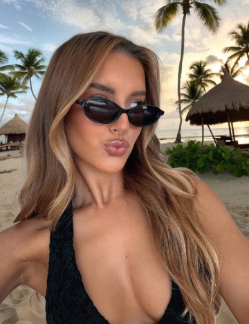 
						Ochelari de soare SHEIN, negru