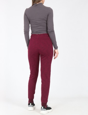 Pantaloni Bershka, visiniu