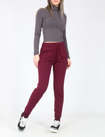 Pantaloni Bershka, visiniu