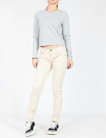 Pantaloni Bershka, crem