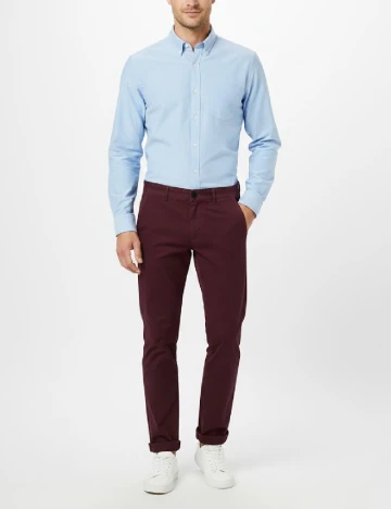 Pantaloni Bershka, visiniu