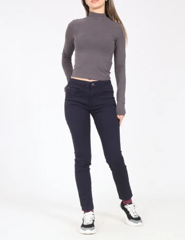 Pantaloni Bershka, bleumarin