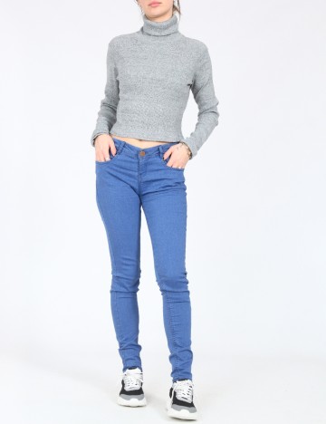 
						Blugi Bershka, albastru