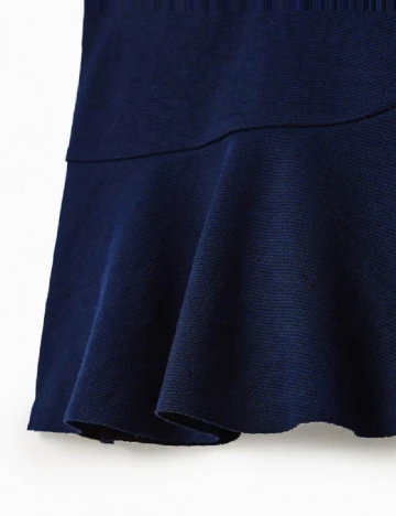 Fusta Zara, bleumarin