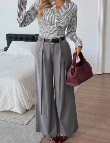 Pantaloni SHEIN, gri