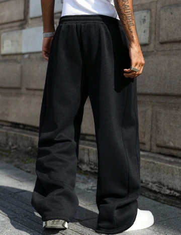 Pantaloni SHEIN, negru