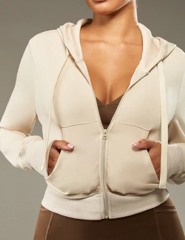 Hanorac Missguided, crem