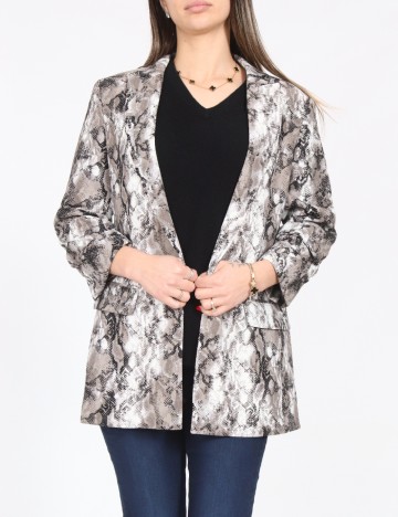 
						Blazer C&A, imprimeu sarpe