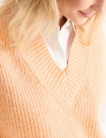 Vesta C&A, portocaliu