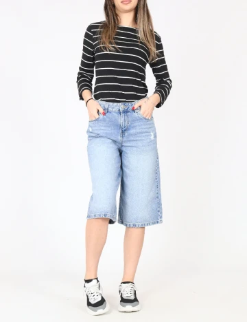 Pantaloni trei sferturi C&A, albastru