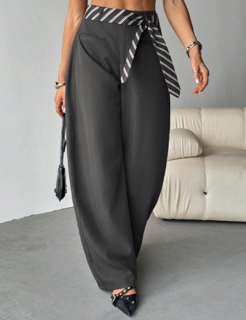 Pantaloni SHEIN, gri inchis