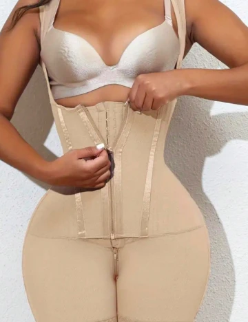 Salopeta modelatoare SHEIN, crem