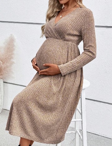 Rochie medie SHEIN Maternity, maro