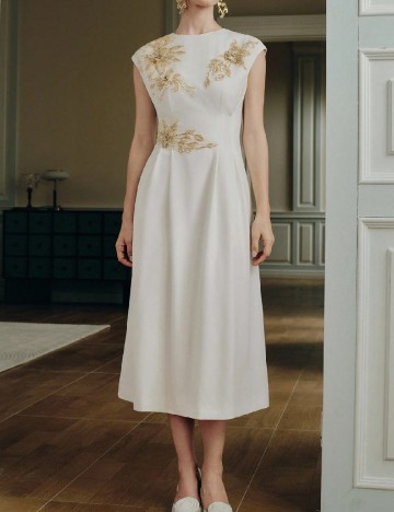 
						Rochie medie Anewsta, alb