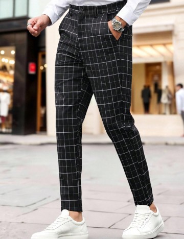 
						Pantaloni SHEIN, negru