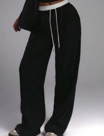 
						Pantaloni SHEIN, negru