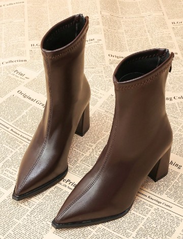 
						Botine SHEIN, maro