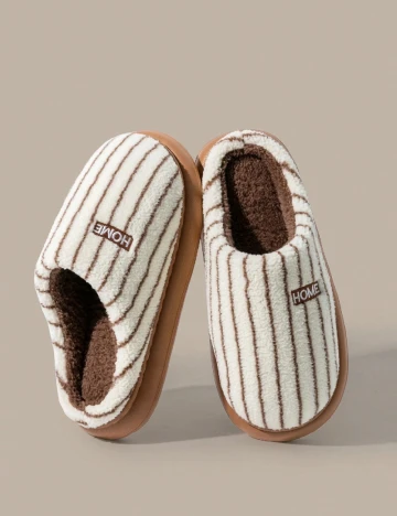 Papuci de Casa SHEIN, crem