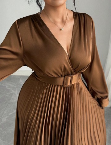 Rochie medie SHEIN CURVE, maro