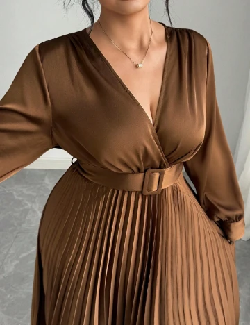 Rochie medie SHEIN CURVE, maro